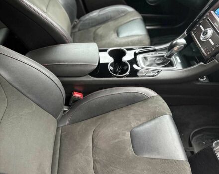 Зеленый Форд Мондео, объемом двигателя 2 л и пробегом 37 тыс. км за 8000 $, фото 6 на Automoto.ua