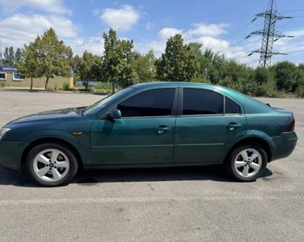 Зеленый Форд Мондео, объемом двигателя 2 л и пробегом 350 тыс. км за 3000 $, фото 1 на Automoto.ua