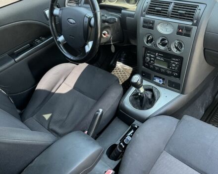 Зеленый Форд Мондео, объемом двигателя 2 л и пробегом 350 тыс. км за 3000 $, фото 9 на Automoto.ua