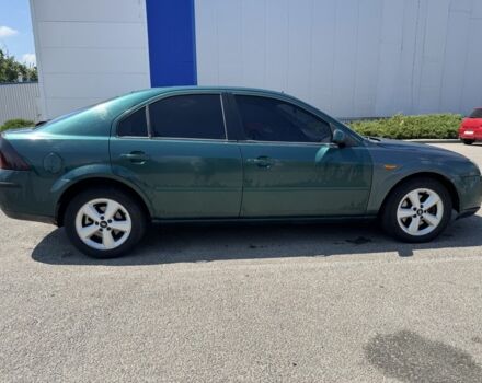 Зеленый Форд Мондео, объемом двигателя 2 л и пробегом 350 тыс. км за 3000 $, фото 5 на Automoto.ua