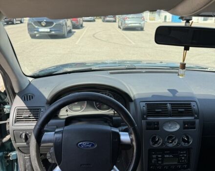 Зеленый Форд Мондео, объемом двигателя 2 л и пробегом 350 тыс. км за 3000 $, фото 10 на Automoto.ua