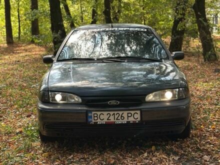 Форд Мондео 1994 у Львові на Automoto.ua Зелений Форд Мондео, об'ємом двигуна 2 л та пробігом 420 тис. км за 1000 $, фото 1 на Automoto.ua