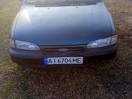 Форд Мондео 1995 у Новомиргороде на Automoto.ua Зелений Форд Мондео, об'ємом двигуна 18 л та пробігом 300 тис. км за 700 $, фото 1 на Automoto.ua