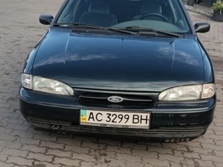 Зелений Форд Мондео, об'ємом двигуна 1.8 л та пробігом 284 тис. км за 1820 $, фото 1 на Automoto.ua