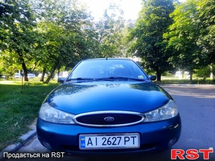 Форд Мондео 1996 в Киеве на Automoto.ua Зеленый Форд Мондео, объемом двигателя 1.8 л и пробегом 114 тыс. км за 3250 $, фото 1 на Automoto.ua