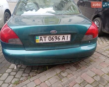 Зеленый Форд Мондео, объемом двигателя 1.8 л и пробегом 280 тыс. км за 1200 $, фото 1 на Automoto.ua
