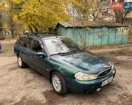 Зеленый Форд Мондео, объемом двигателя 1.8 л и пробегом 294 тыс. км за 2200 $, фото 1 на Automoto.ua