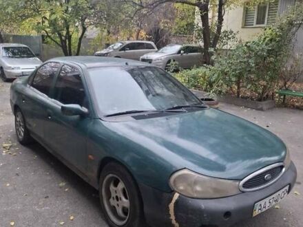 Зеленый Форд Мондео, объемом двигателя 1.8 л и пробегом 280 тыс. км за 1000 $, фото 1 на Automoto.ua