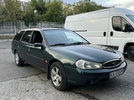 Зелений Форд Мондео, об'ємом двигуна 1.8 л та пробігом 380 тис. км за 1700 $, фото 1 на Automoto.ua