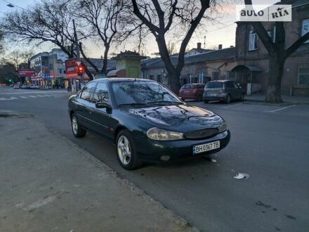 Зелений Форд Мондео, об'ємом двигуна 1.8 л та пробігом 400 тис. км за 2800 $, фото 1 на Automoto.ua