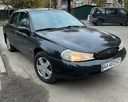 Зеленый Форд Мондео, объемом двигателя 1.6 л и пробегом 483 тыс. км за 2350 $, фото 1 на Automoto.ua