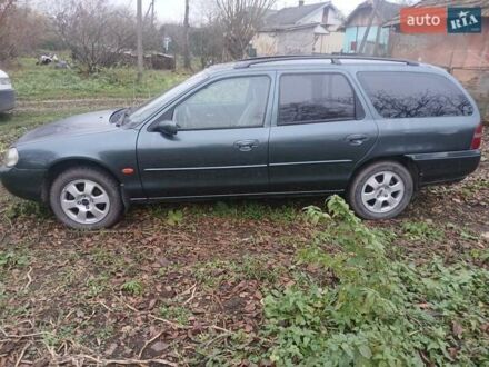 Зелений Форд Мондео, об'ємом двигуна 1.8 л та пробігом 300 тис. км за 2100 $, фото 1 на Automoto.ua