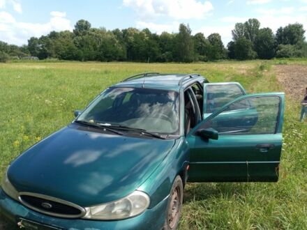 Форд Мондео 1999 у Бобровице на Automoto.ua Зелений Форд Мондео, об'ємом двигуна 0 л та пробігом 400 тис. км за 1700 $, фото 1 на Automoto.ua