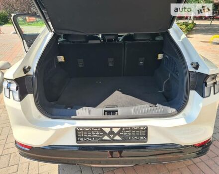 Білий Форд Mustang Mach-E, об'ємом двигуна 0 л та пробігом 48 тис. км за 24800 $, фото 6 на Automoto.ua