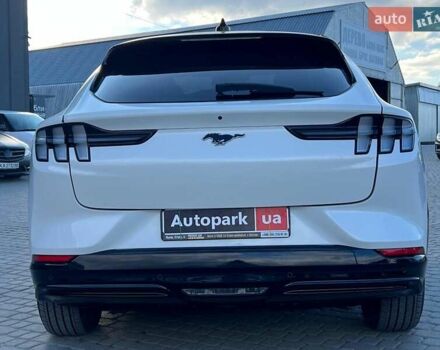 Білий Форд Mustang Mach-E, об'ємом двигуна 0 л та пробігом 55 тис. км за 27590 $, фото 9 на Automoto.ua