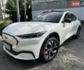 Белый Форд Mustang Mach-E, объемом двигателя 0 л и пробегом 16 тыс. км за 29000 $, фото 3 на Automoto.ua