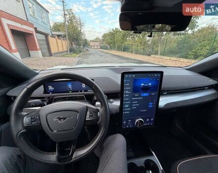 Форд Mustang Mach-E 2021 у Измаиле на Automoto.ua Білий Форд Mustang Mach-E, об'ємом двигуна 0 л та пробігом 157 тис. км за 28500 $, фото 10 на Automoto.ua
