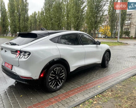 Форд Mustang Mach-E 2021 в Кременчуге на Automoto.ua Белый Форд Mustang Mach-E, объемом двигателя 0 л и пробегом 120 тыс. км за 28000 $, фото 9 на Automoto.ua