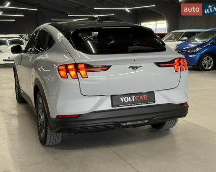 Белый Форд Mustang Mach-E, объемом двигателя 0 л и пробегом 228 тыс. км за 19900 $, фото 36 на Automoto.ua