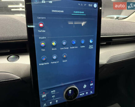 Белый Форд Mustang Mach-E, объемом двигателя 0 л и пробегом 228 тыс. км за 19900 $, фото 92 на Automoto.ua