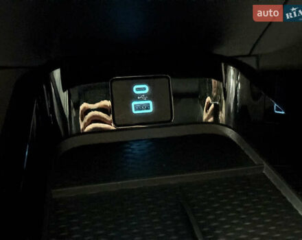 Белый Форд Mustang Mach-E, объемом двигателя 0 л и пробегом 228 тыс. км за 19900 $, фото 86 на Automoto.ua