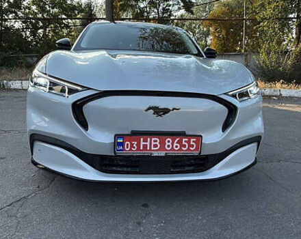 Белый Форд Mustang Mach-E, объемом двигателя 0 л и пробегом 100 тыс. км за 31000 $, фото 11 на Automoto.ua
