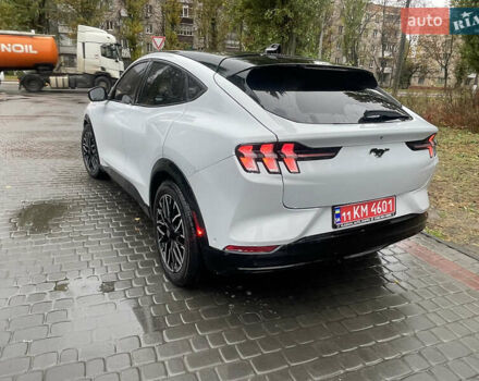 Форд Mustang Mach-E 2021 в Кременчуге на Automoto.ua Белый Форд Mustang Mach-E, объемом двигателя 0 л и пробегом 120 тыс. км за 28000 $, фото 12 на Automoto.ua