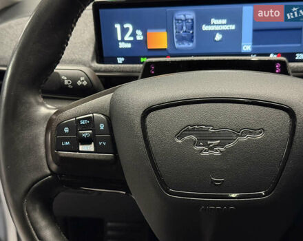 Белый Форд Mustang Mach-E, объемом двигателя 0 л и пробегом 228 тыс. км за 19900 $, фото 80 на Automoto.ua