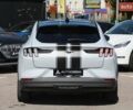 Белый Форд Mustang Mach-E, объемом двигателя 0 л и пробегом 67 тыс. км за 27500 $, фото 4 на Automoto.ua