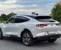 Белый Форд Mustang Mach-E, объемом двигателя 0 л и пробегом 56 тыс. км за 25700 $, фото 5 на Automoto.ua