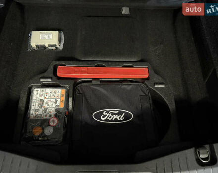 Белый Форд Mustang Mach-E, объемом двигателя 0 л и пробегом 228 тыс. км за 19900 $, фото 39 на Automoto.ua