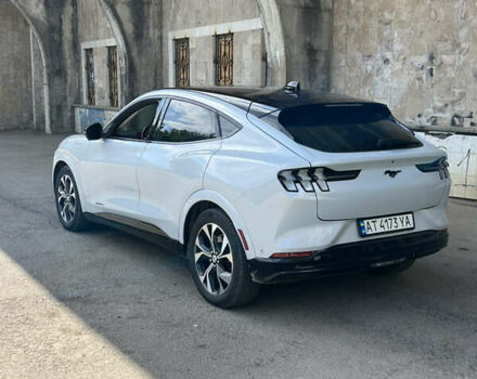 Белый Форд Mustang Mach-E, объемом двигателя 0 л и пробегом 79 тыс. км за 25300 $, фото 3 на Automoto.ua