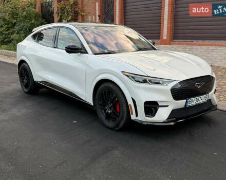 Форд Mustang Mach-E 2021 у Измаиле на Automoto.ua Білий Форд Mustang Mach-E, об'ємом двигуна 0 л та пробігом 157 тис. км за 28500 $, фото 8 на Automoto.ua