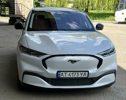 Белый Форд Mustang Mach-E, объемом двигателя 0 л и пробегом 79 тыс. км за 25300 $, фото 1 на Automoto.ua