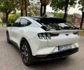Белый Форд Mustang Mach-E, объемом двигателя 0 л и пробегом 24 тыс. км за 27999 $, фото 4 на Automoto.ua