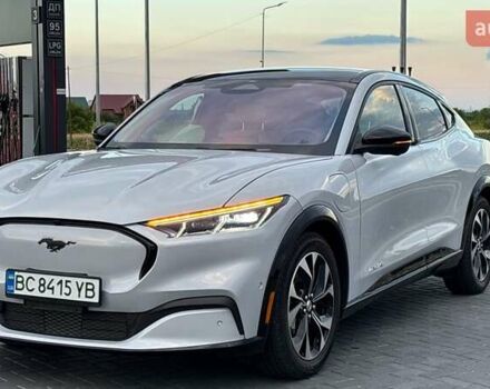 Белый Форд Mustang Mach-E, объемом двигателя 0 л и пробегом 56 тыс. км за 25700 $, фото 2 на Automoto.ua
