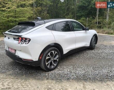 Білий Форд Mustang Mach-E, об'ємом двигуна 0 л та пробігом 116 тис. км за 21950 $, фото 11 на Automoto.ua