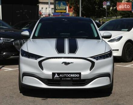 Белый Форд Mustang Mach-E, объемом двигателя 0 л и пробегом 67 тыс. км за 27500 $, фото 1 на Automoto.ua