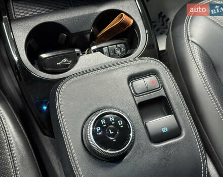 Белый Форд Mustang Mach-E, объемом двигателя 0 л и пробегом 228 тыс. км за 19900 $, фото 87 на Automoto.ua