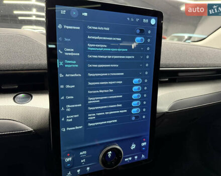 Белый Форд Mustang Mach-E, объемом двигателя 0 л и пробегом 228 тыс. км за 19900 $, фото 93 на Automoto.ua