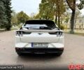 Белый Форд Mustang Mach-E, объемом двигателя 0 л и пробегом 24 тыс. км за 27999 $, фото 3 на Automoto.ua