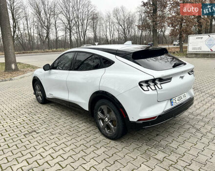 Белый Форд Mustang Mach-E, объемом двигателя 0 л и пробегом 67 тыс. км за 30000 $, фото 5 на Automoto.ua