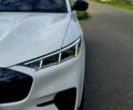 Белый Форд Mustang Mach-E, объемом двигателя 0 л и пробегом 2 тыс. км за 28999 $, фото 7 на Automoto.ua