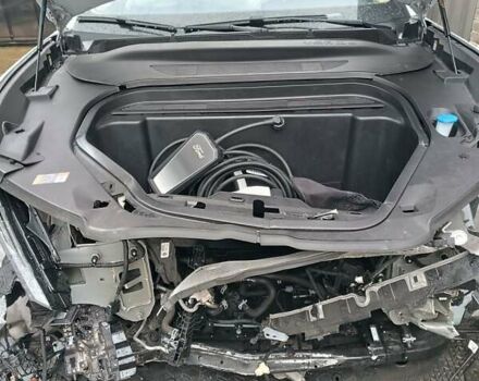 Белый Форд Mustang Mach-E, объемом двигателя 0 л и пробегом 39 тыс. км за 17000 $, фото 3 на Automoto.ua