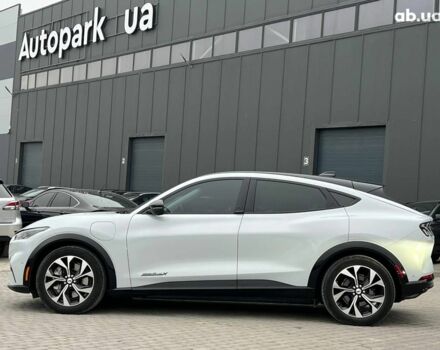 Белый Форд Mustang Mach-E, объемом двигателя 0 л и пробегом 80 тыс. км за 26640 $, фото 2 на Automoto.ua