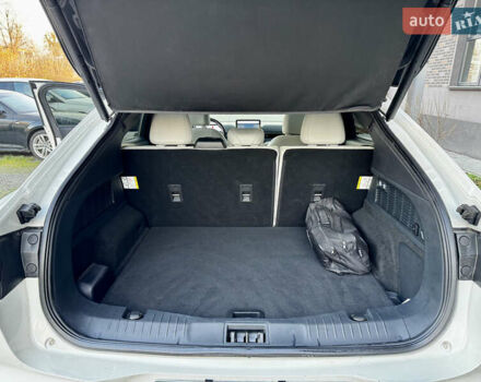 Білий Форд Mustang Mach-E, об'ємом двигуна 0 л та пробігом 42 тис. км за 25300 $, фото 29 на Automoto.ua