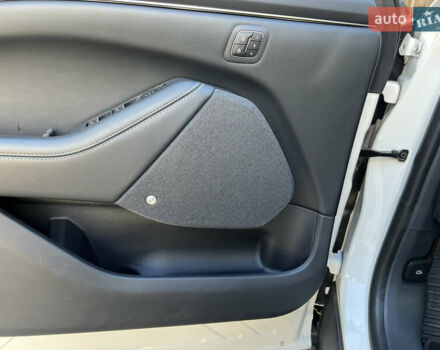 Білий Форд Mustang Mach-E, об'ємом двигуна 0 л та пробігом 48 тис. км за 25100 $, фото 18 на Automoto.ua