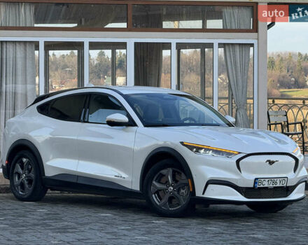 Белый Форд Mustang Mach-E, объемом двигателя 0 л и пробегом 60 тыс. км за 22200 $, фото 19 на Automoto.ua