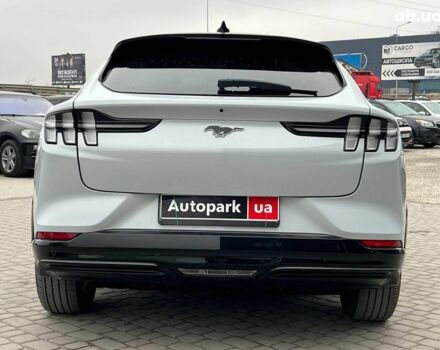 Белый Форд Mustang Mach-E, объемом двигателя 0 л и пробегом 80 тыс. км за 26640 $, фото 5 на Automoto.ua