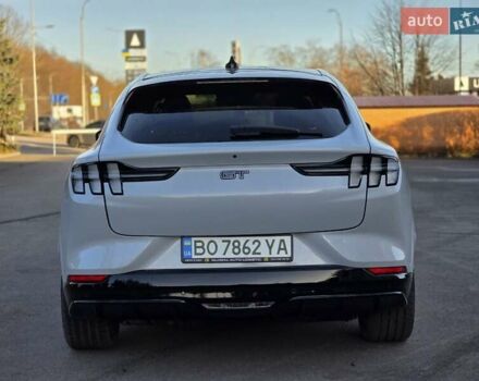 Белый Форд Mustang Mach-E, объемом двигателя 0 л и пробегом 31 тыс. км за 31999 $, фото 12 на Automoto.ua